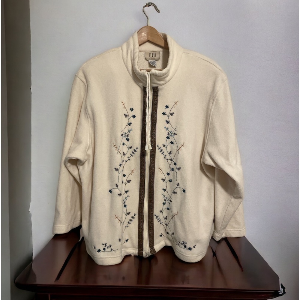 TEDDI Vintage Women’s Plus Size 2X Embroidered Fleece Full Zipper Front Jacket